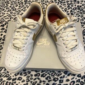 Nike Air Force XXV White and Gold Shoes